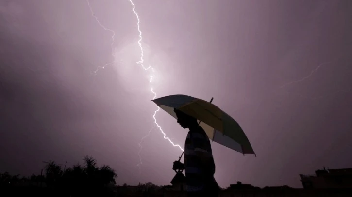 Lightning, downpours kill 65 in Pakistan, as April rain doubles historical average