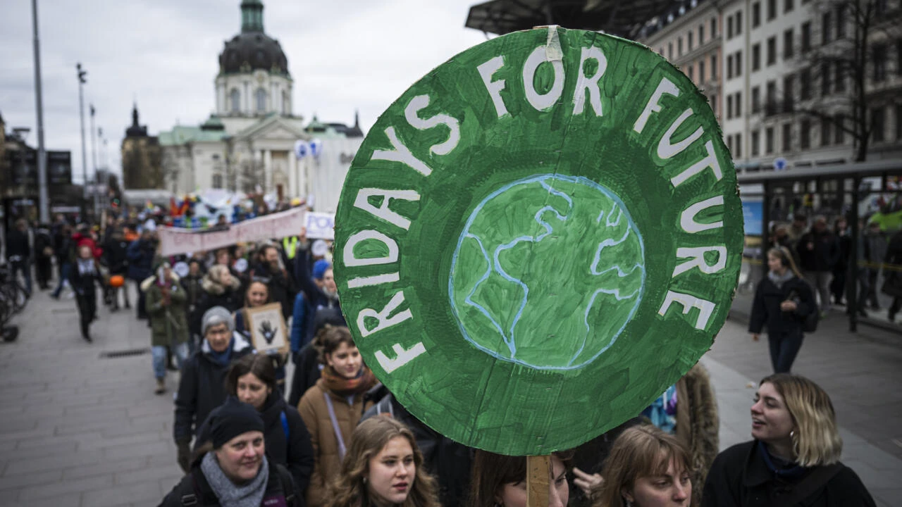 Hundreds rally in Stockholm for climate action