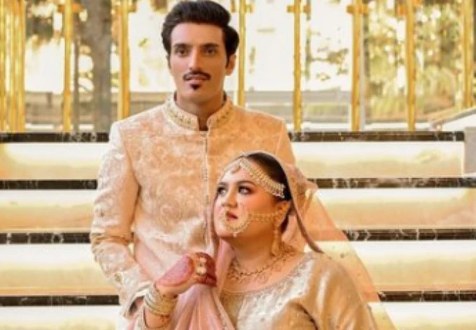 Hina Rizvi's response to wedding photo critics silences the noise