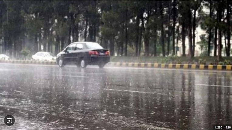 Rain in Lahore, suburbs turns weather pleasant