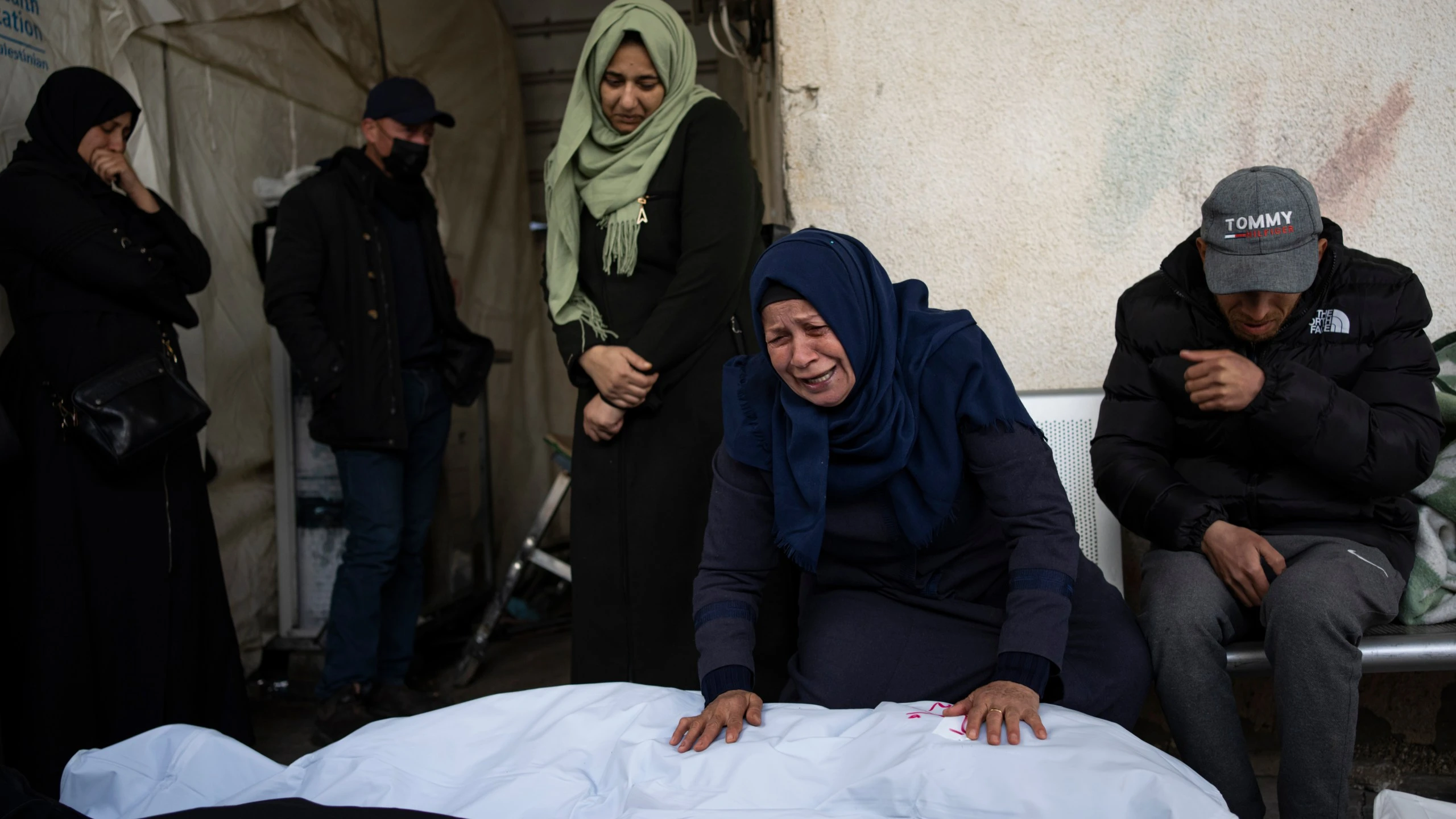 Ahead of feared Rafah invasion, Palestinians mourn bombardment dead