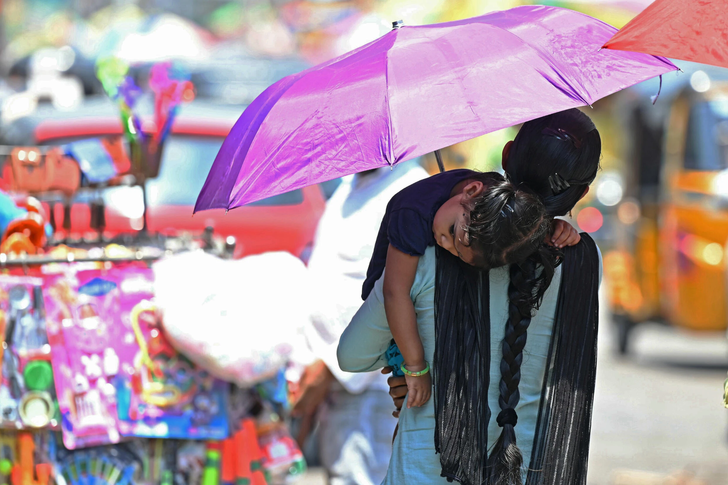 Heatstroke kills 30 in Thailand this year as Southeast Asia bakes