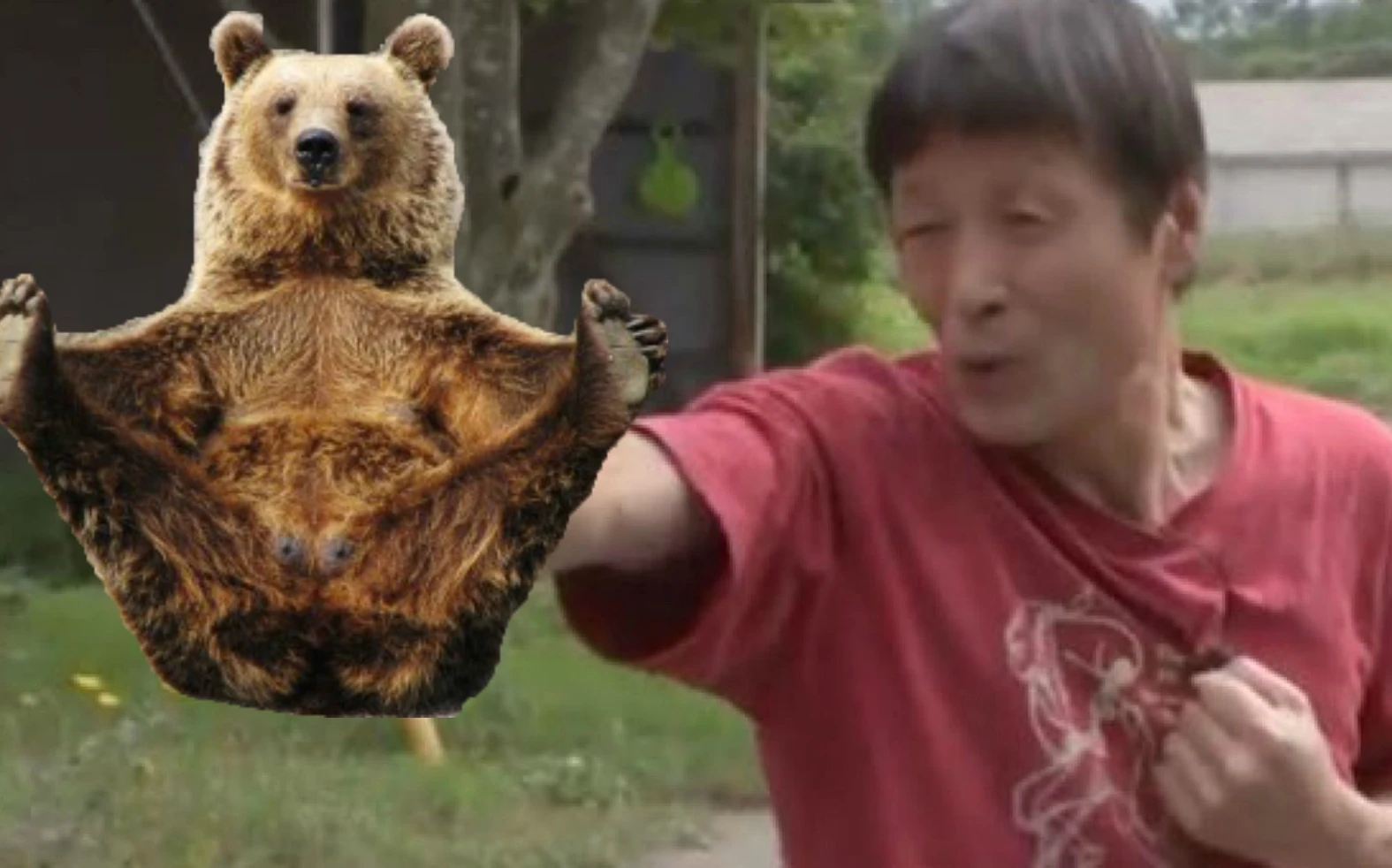 Japan karate practitioner kicks away bears