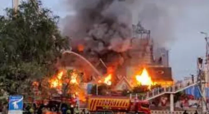 Lahore's Pace Shopping Mall yet to be restored even two years after fire destroyed it