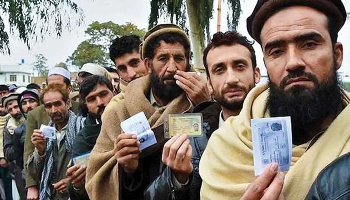 Cabinet approves three months extension of validity of POR cards of Afghan refugees