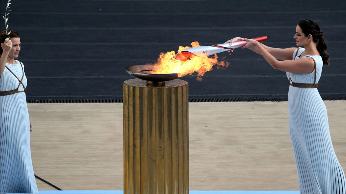 France plans 6,000 police to secure Olympic torch arrival