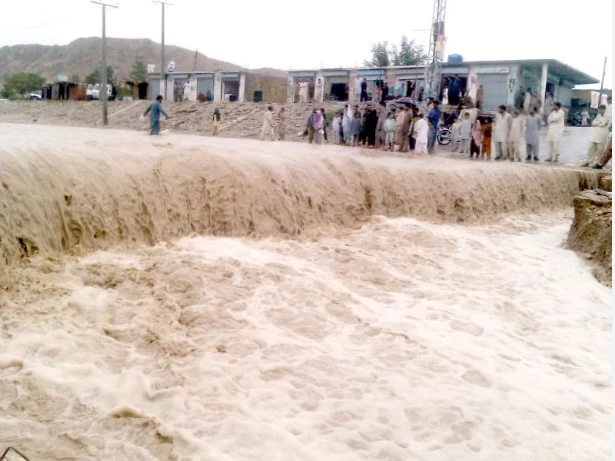 Torrential rains, hailstorms damage people’s properties, crops in country