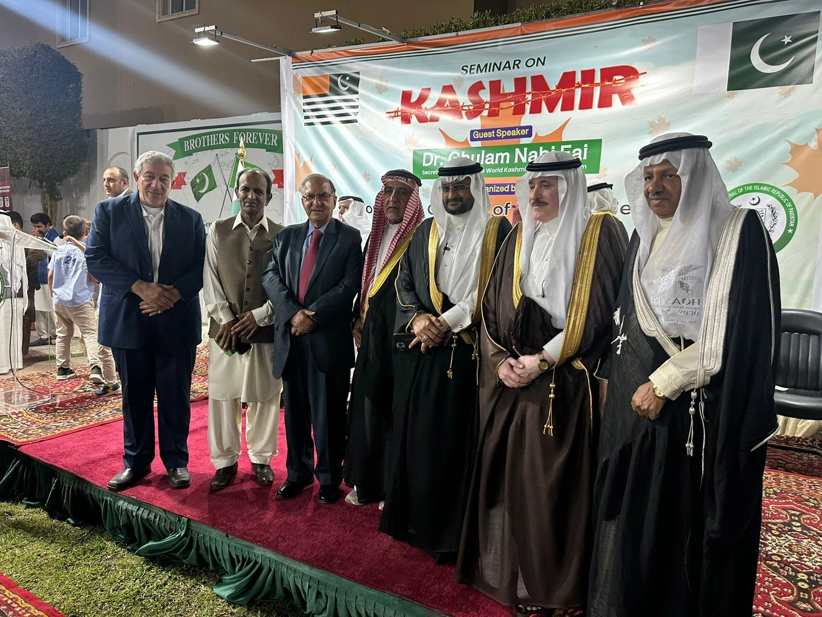 Jeddah meet calls for peaceful settlement of Kashmir dispute