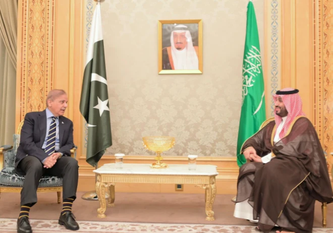 PM, Saudi Crown Prince agree to strengthen broad-based cooperation