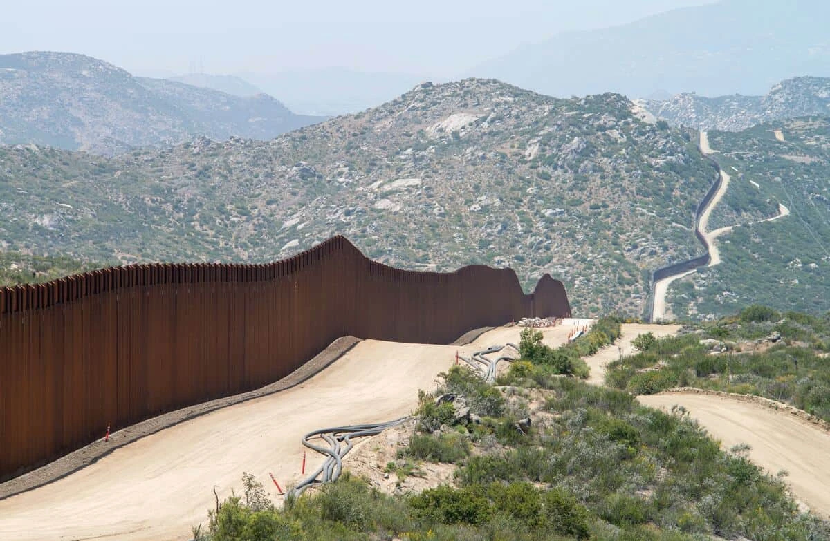 US, Mexican presidents order 'concrete' border steps: statement