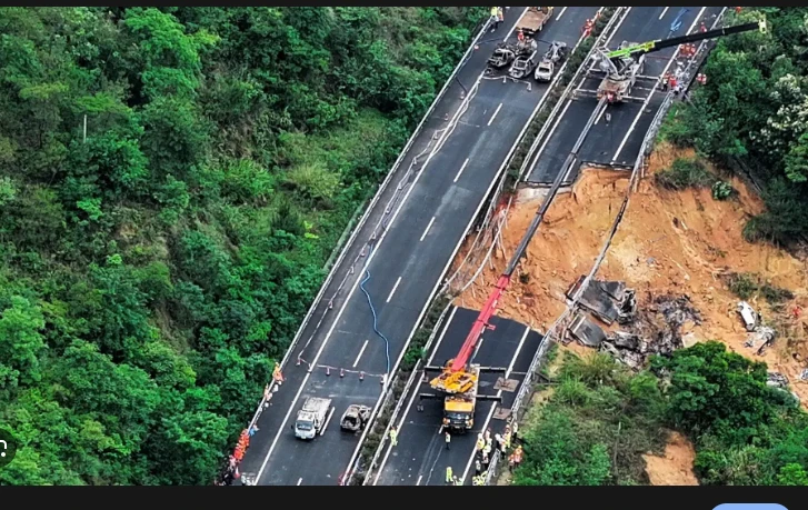 Death toll from south China road collapse rises to 36