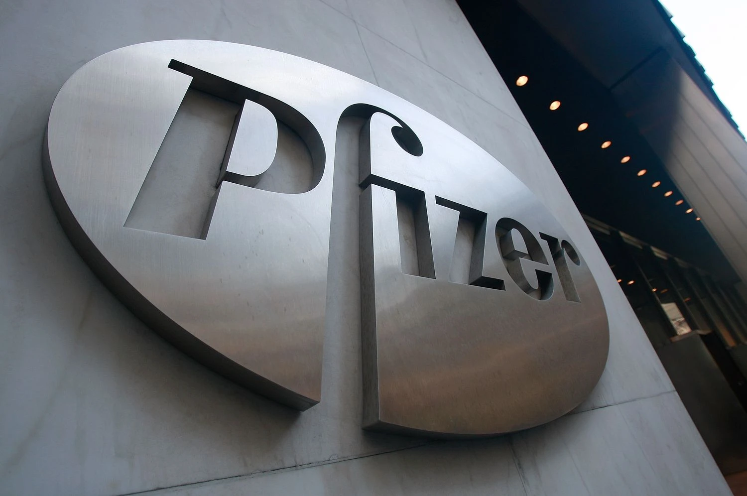 Pfizer profits drop on lower Covid-19 product sales