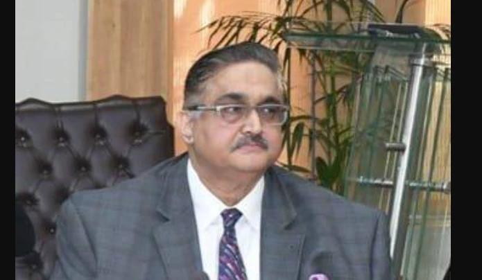 CEC ‘re-employs’ Omar Hamid as ‘unwell ’ secretary resigns