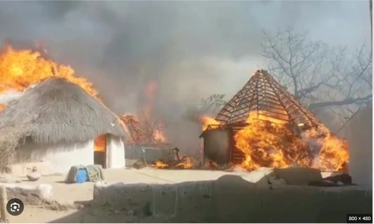 Fire reduces several homes to ashes at Khairpur Nathan Shah