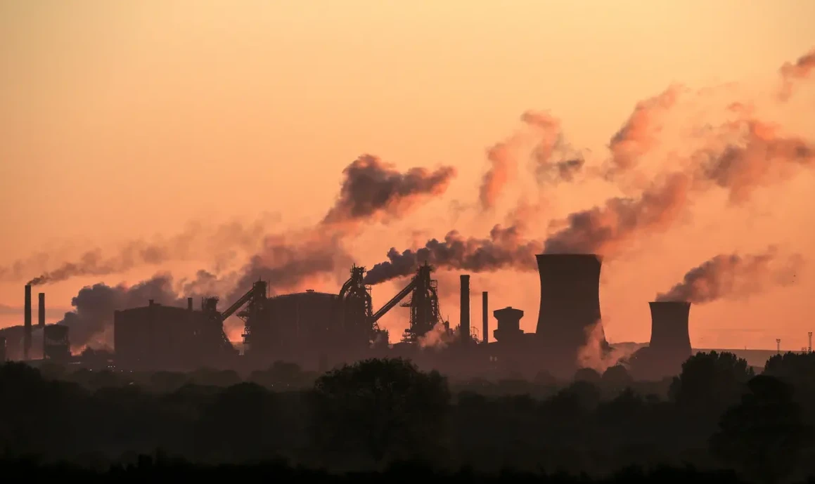 High Court rules latest UK targets on climate unlawfully 'vague'