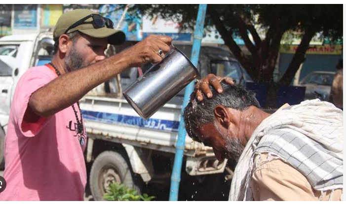 Heat alert issued as mercury soars across country