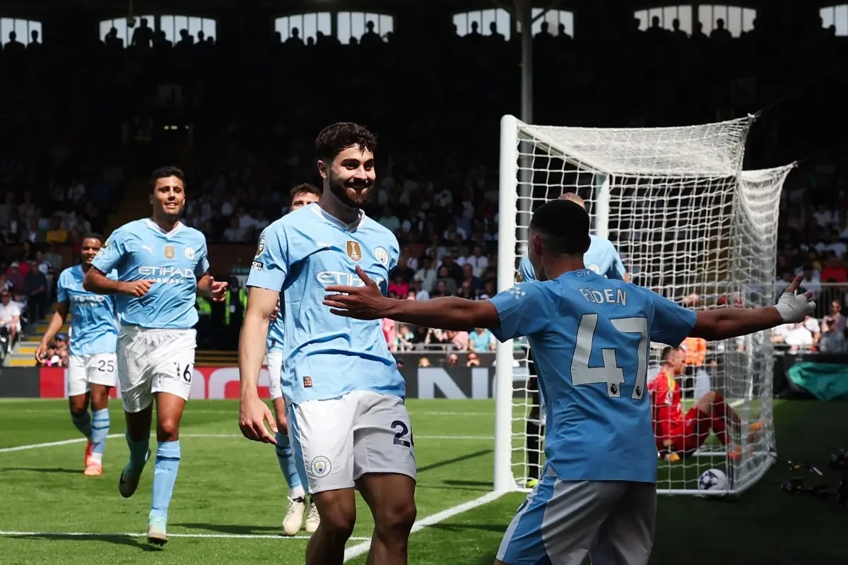 Gvardiol double sinks Fulham as Man City go top of Premier League