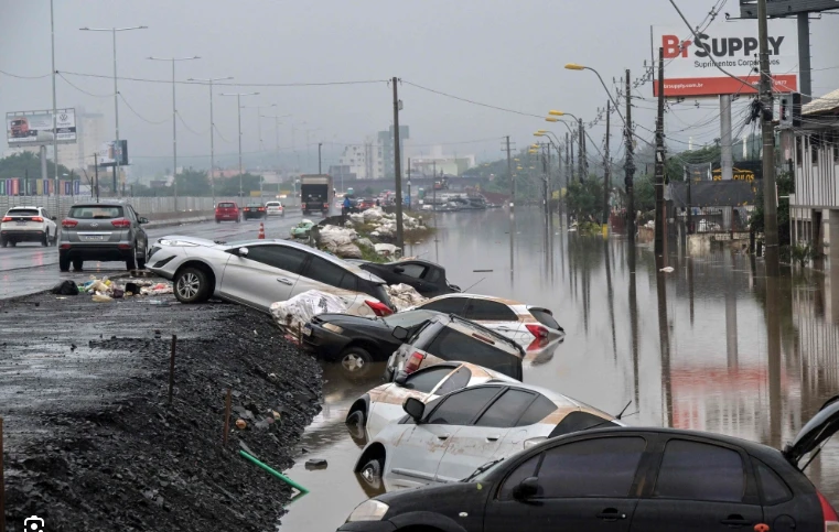 Rivers rise again as rain batters flood-hit south Brazil