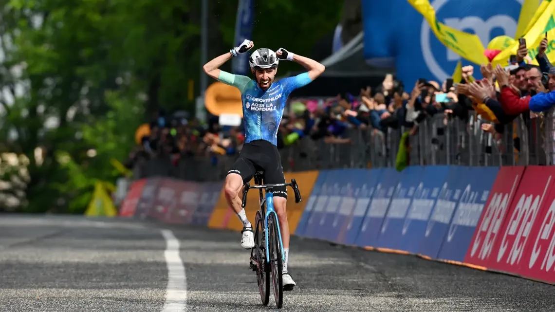 France's Paret-Peintre claims Giro 10th stage, Pogacar holds lead