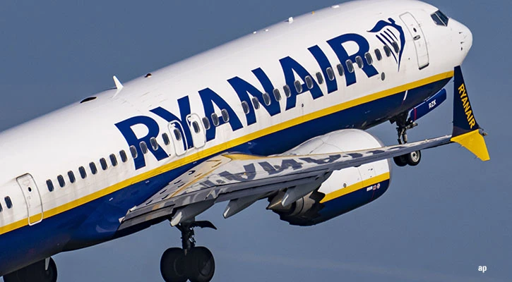 Ryanair to close Bordeaux base