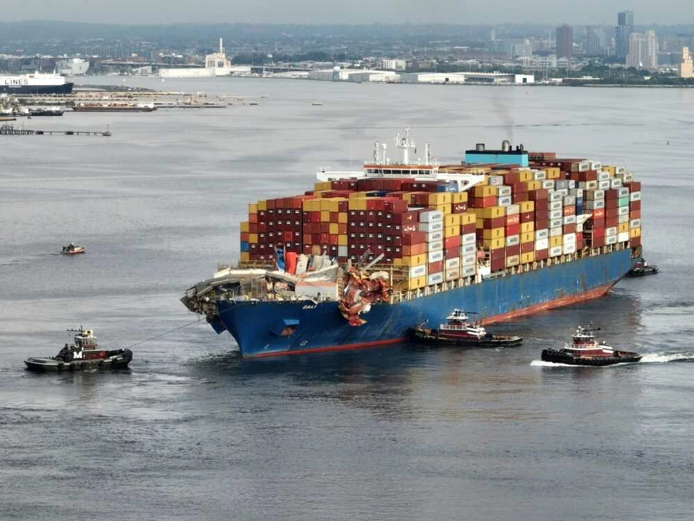 Cargo ship that destroyed Baltimore bridge towed to port