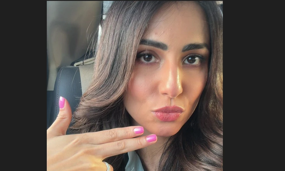 'Don’t send paragraphs to man after break up': Ushna Shah offers a girly advice