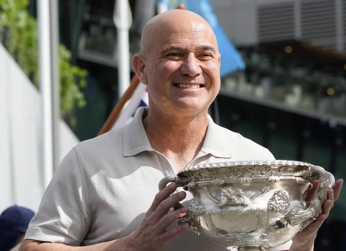 Agassi to replace McEnroe as Laver Cup captain