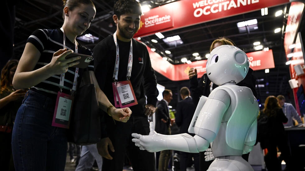 AI dominates annual Paris startup event VivaTech