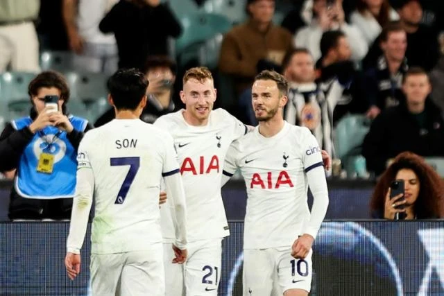 Spurs fall to Newcastle in Melbourne penalty shoot-out