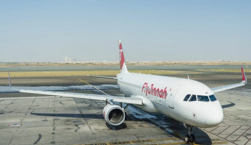 Karachi-bound flight makes emergency landing at Lahore airport