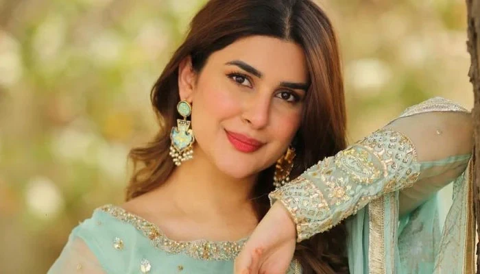 Kubra Khan awarded with UAE Golden Visa