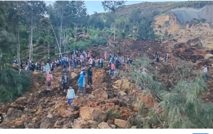 Massive landslide hits Papua New Guinea, many feared dead