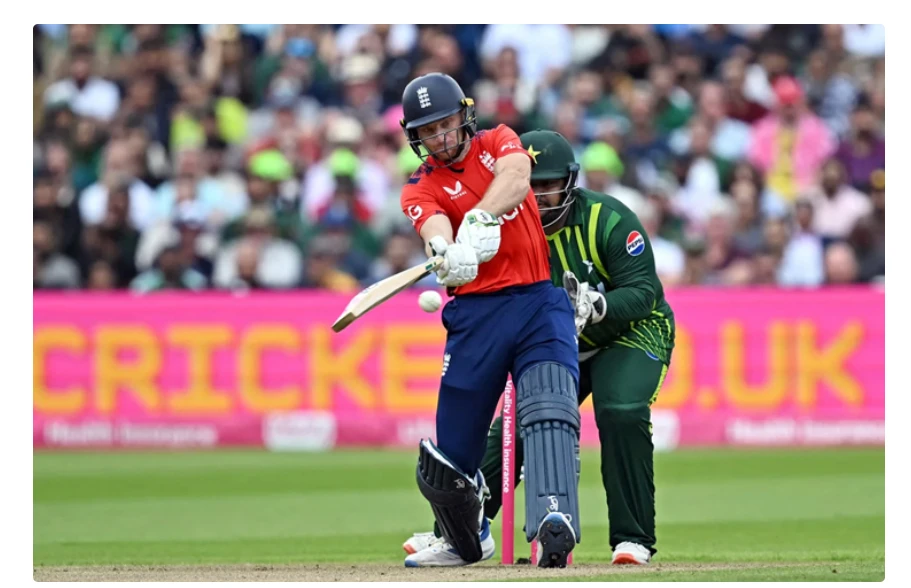 England set Pakistan 184 runs to win second T-20