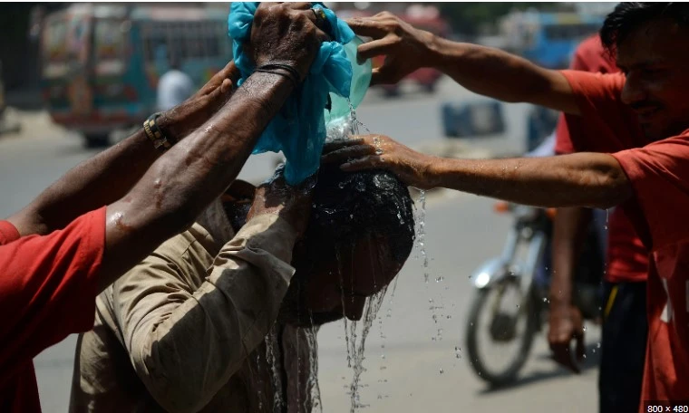 No respite from heatwave as temperatures exceed 50 degrees Celsius at some places