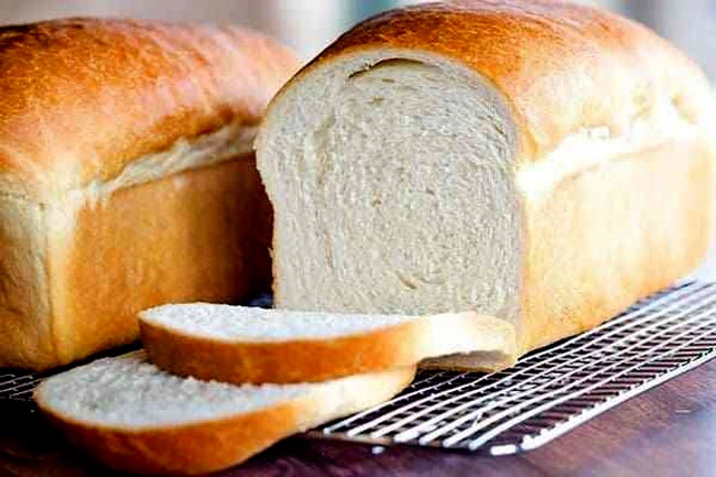 Branded bread rates slashed in Lahore