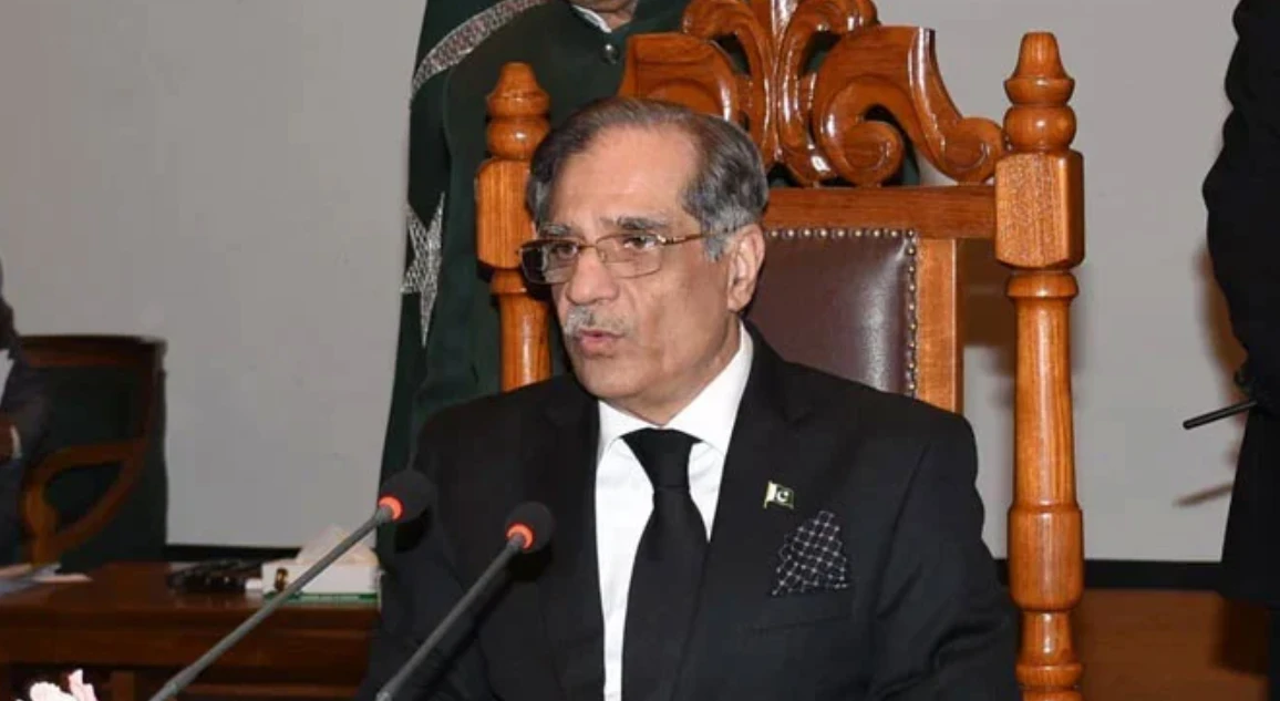 Saqib Nisar refrains from responding to Nawaz remarks