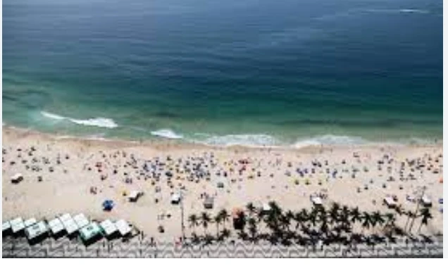 Bid to 'privatize' Brazil beaches sparks outcry