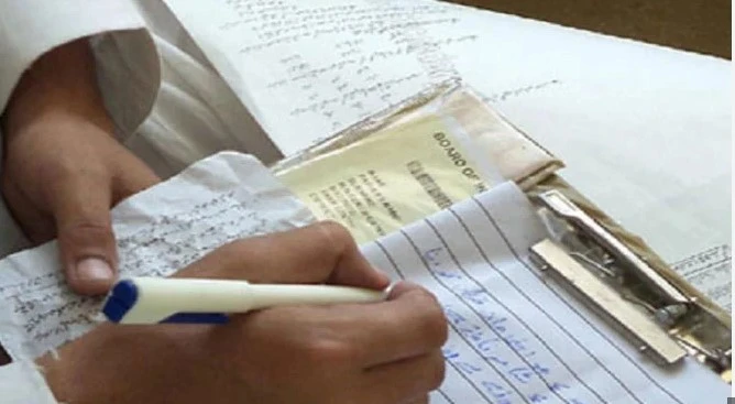 Incidents of paper leakage continue on second day of inter exams in Sindh