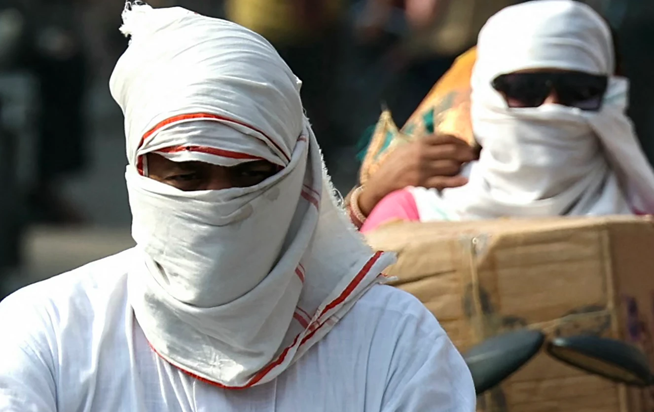 Power demand peaks in heatwave-hit Delhi, but temperature readings may be 'error'