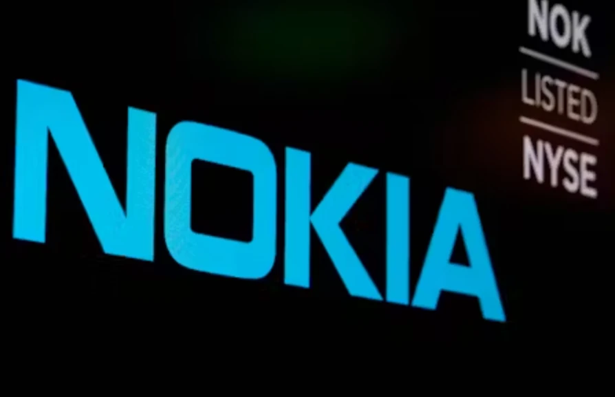 Putin allows Russian telecom operator to buy out Nokia