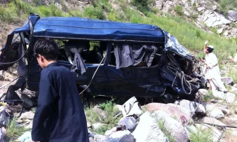 3 killed, 9 injured as flying coach falls into gorge in Malam Jabba