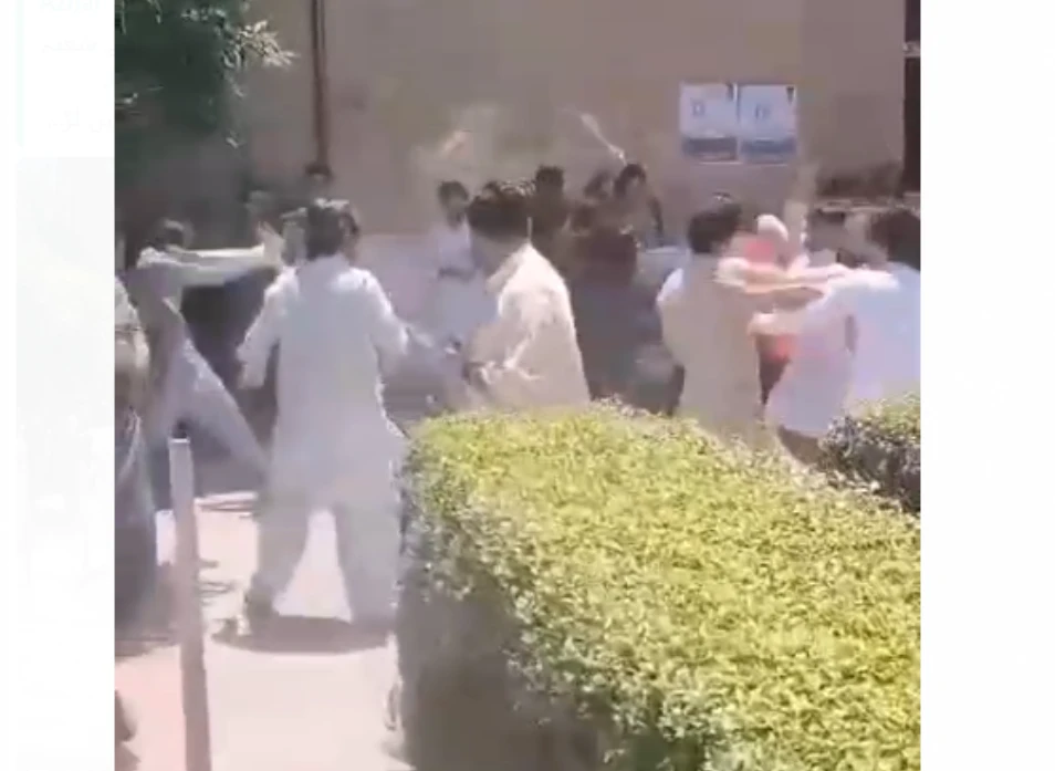 Students clash at Peshawar University