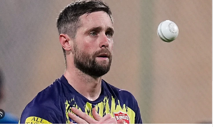 England all-rounder Woakes taking time out from cricket after father's death