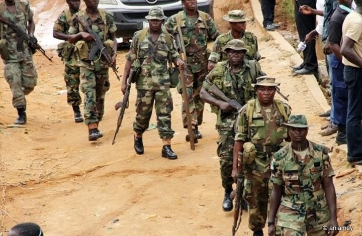 Nigerian army says 11 killed in clash with separatists