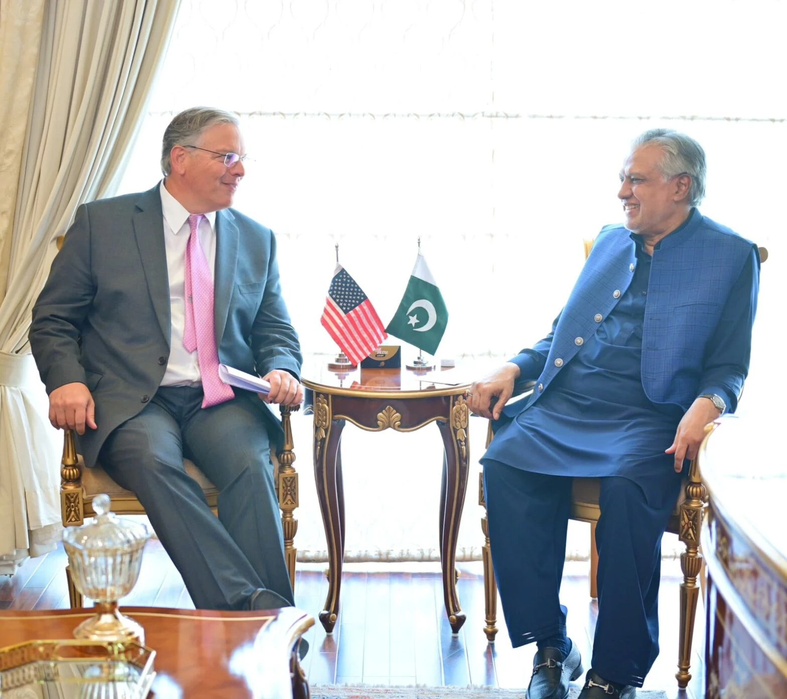 US envoy Blome calls on DPM Ishaq Dar