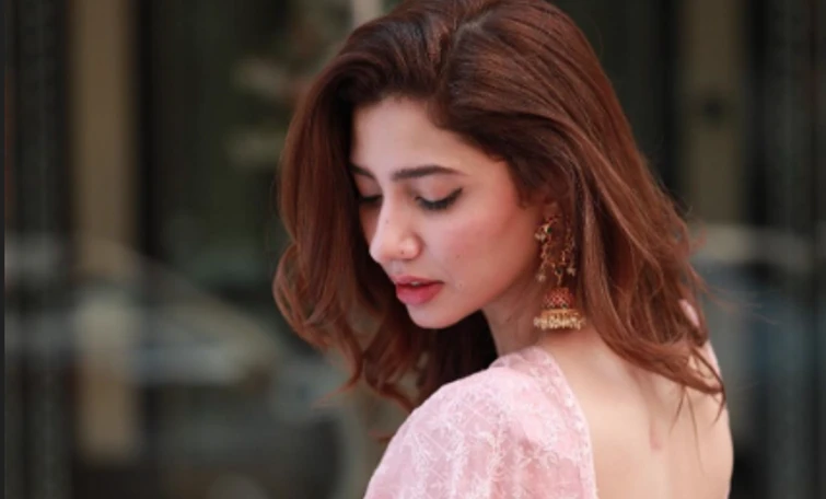 Can you tell how hot it was from the photos: Mahira Khan