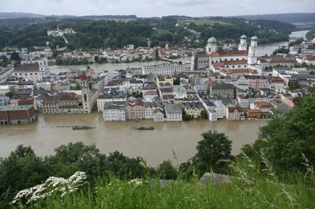 Five dead as southern Germany struggles with far-reaching floods