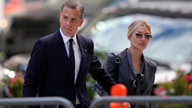 Opening arguments begin in trial of Biden's son Hunter on gun charges