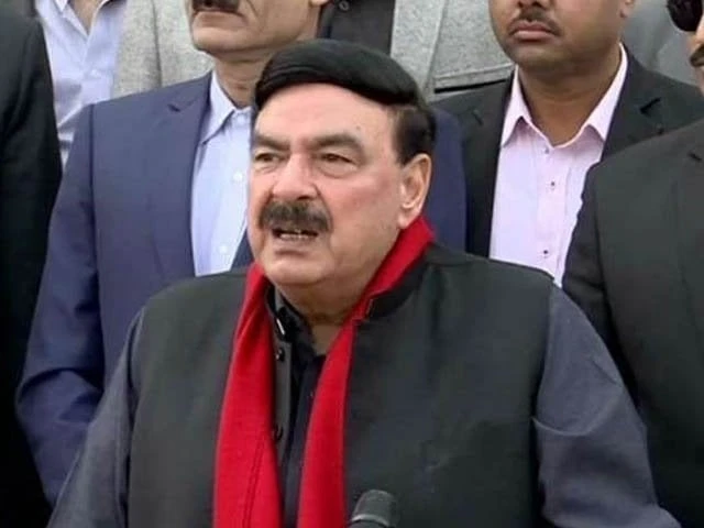 Sh Rasheed urges COAS, DG ISI to grant general amnesty to 'political prisoners'