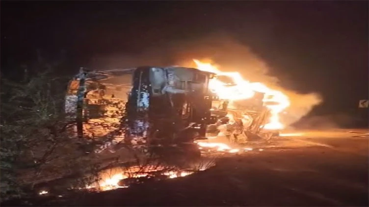 Three passengers burn alive, 11 injured in coach fire on Karachi to Quetta route